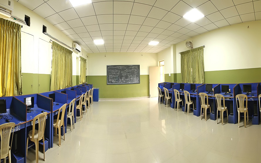 christ school interior 889x554